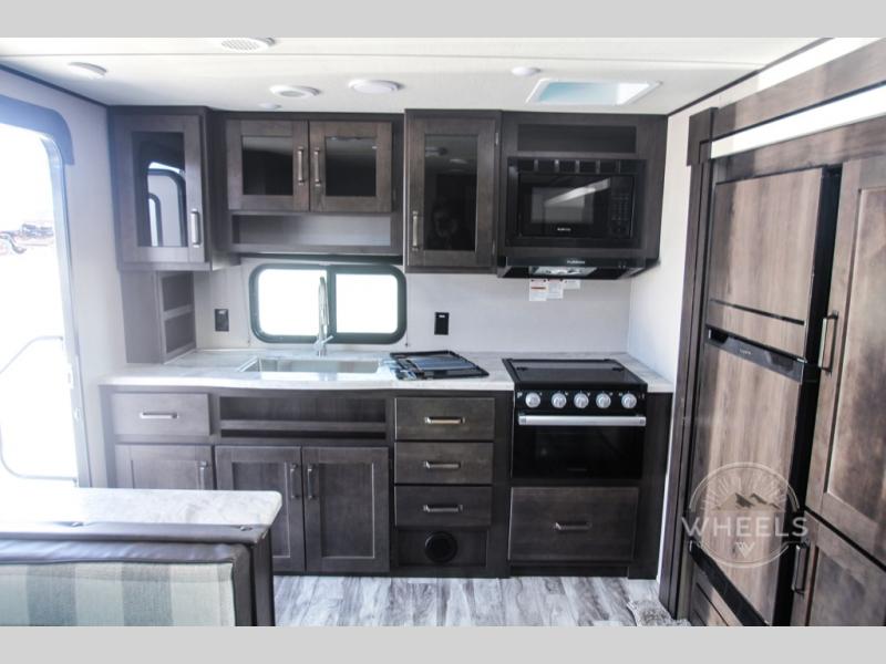 Grand Design Kitchen